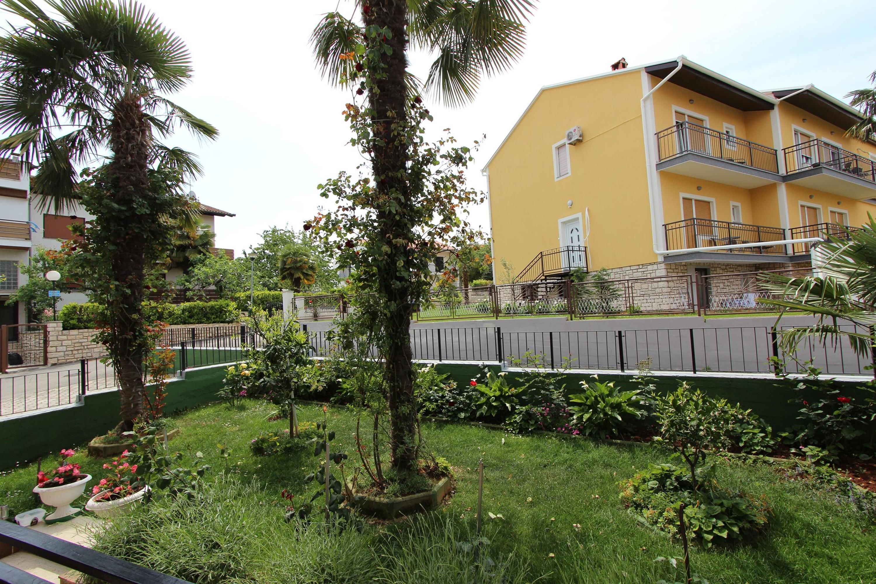 Rooms and Apartment Stefan