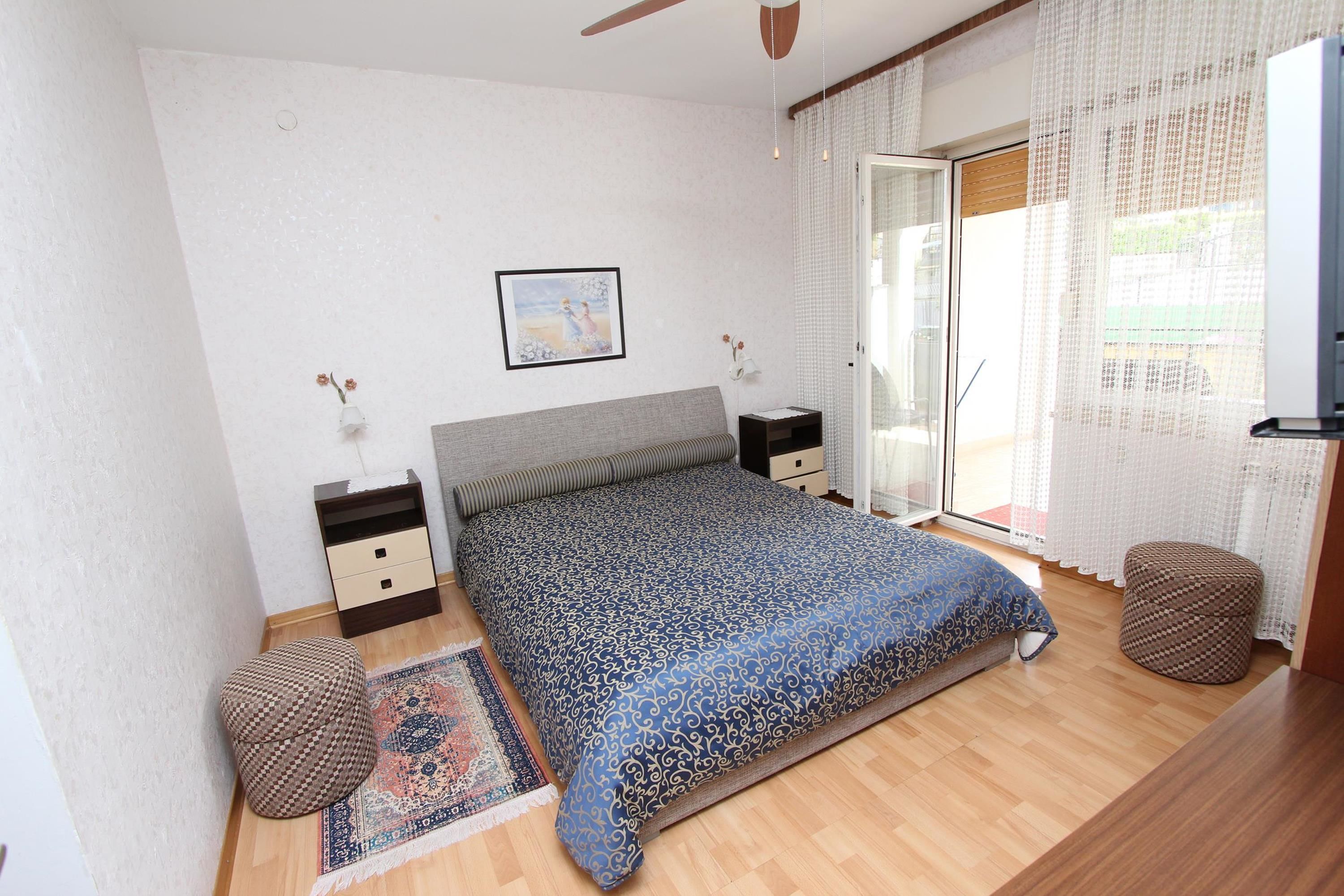 Rooms and Apartment Stefan