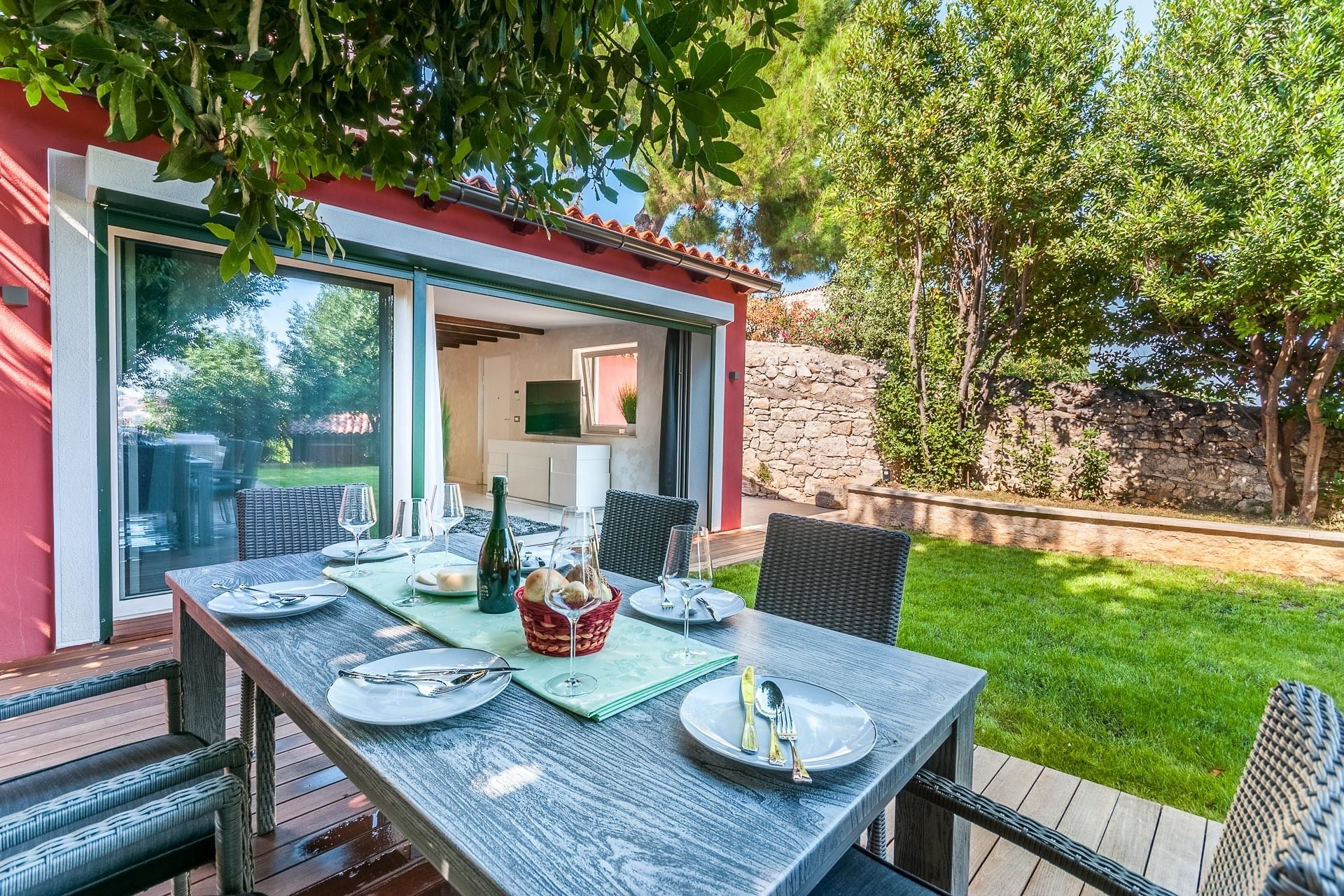 Villa Fema
