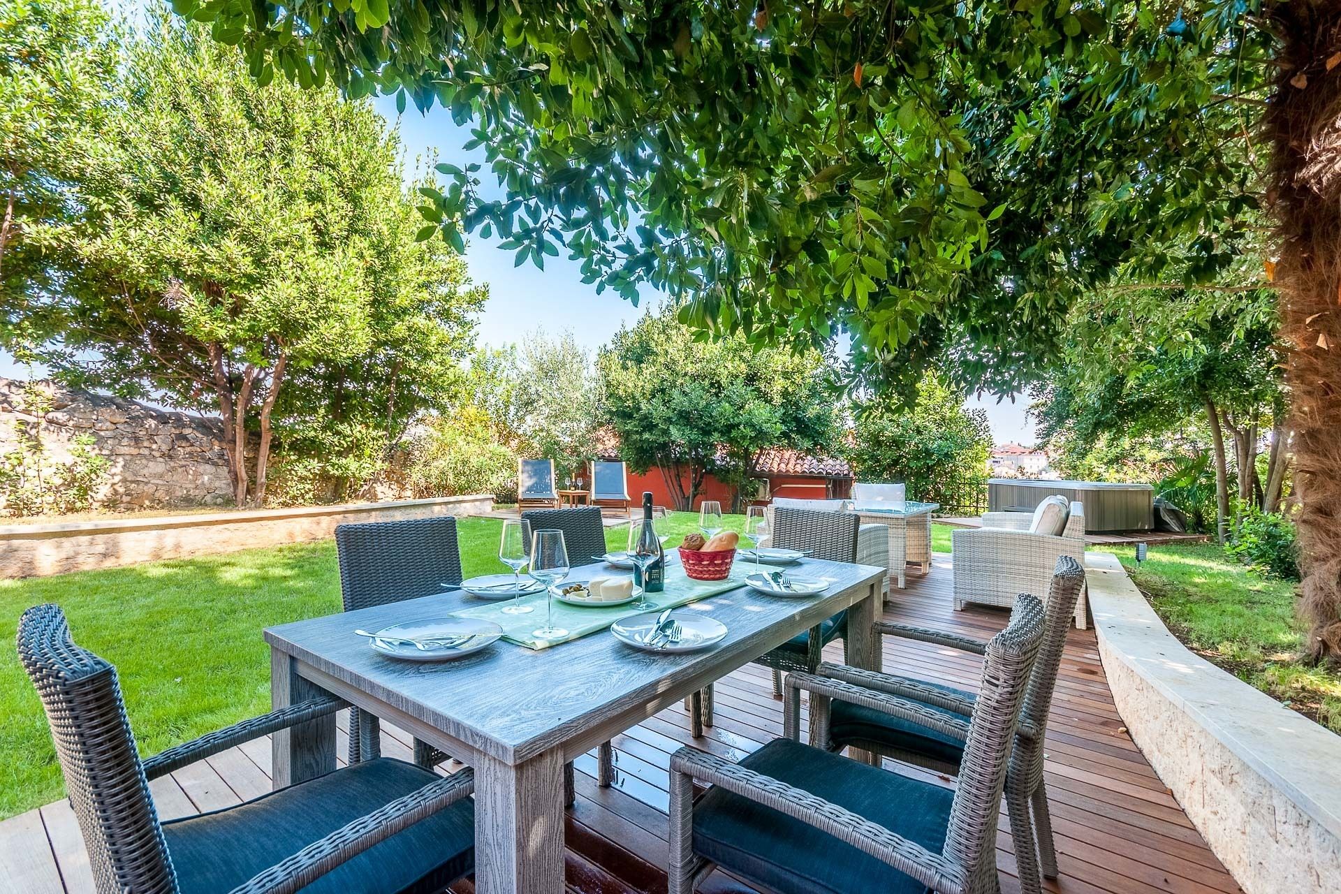 Villa Fema