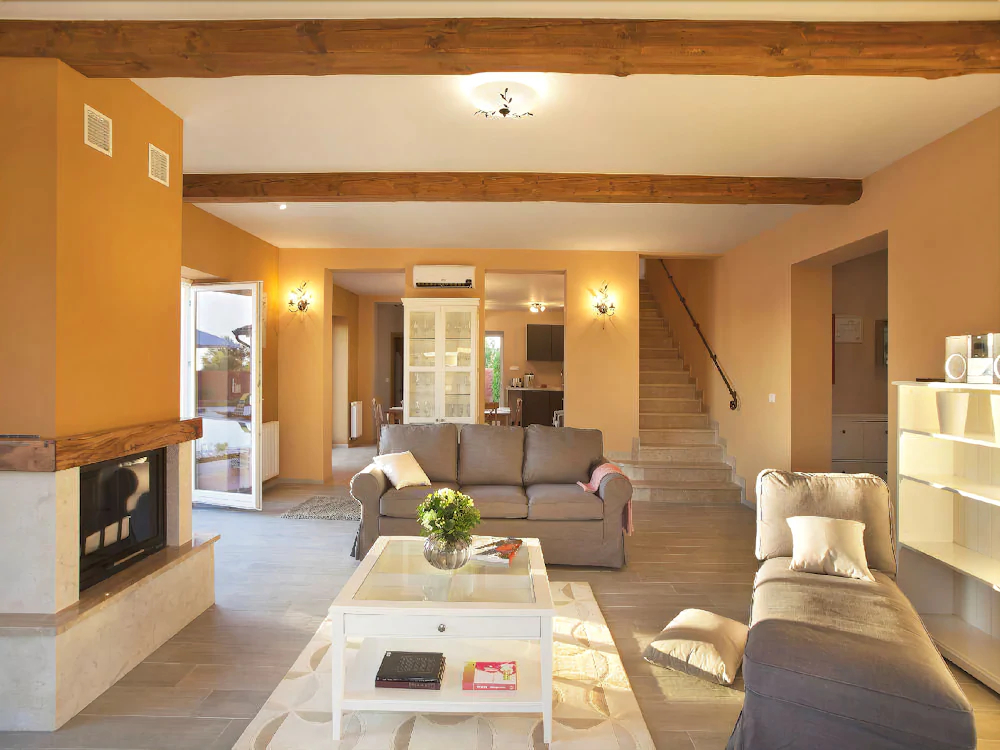 Villas Modena & Luxoria