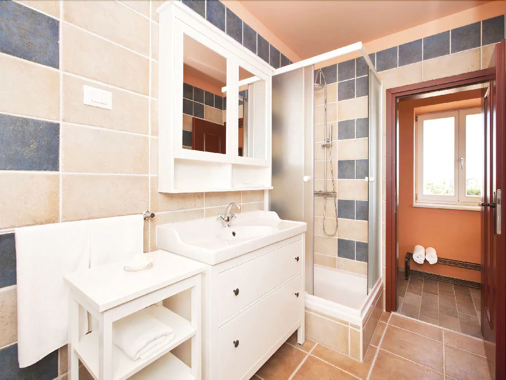 Villas Modena & Luxoria