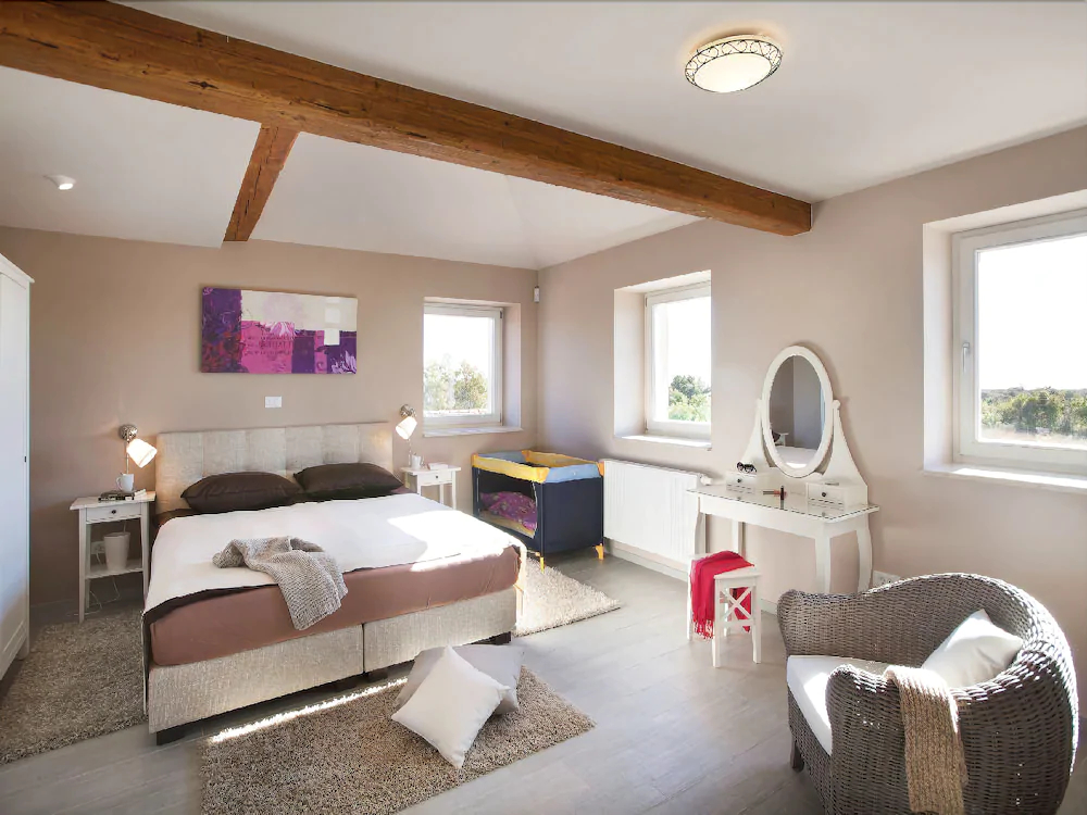 Villas Modena & Luxoria