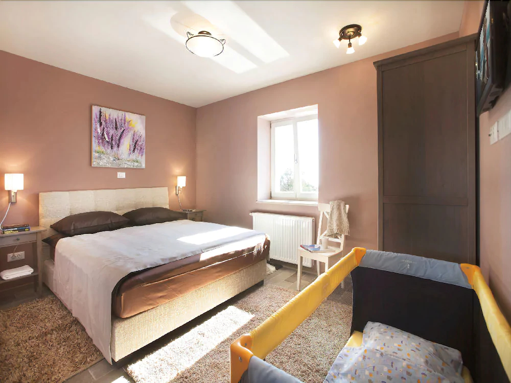 Villas Modena & Luxoria