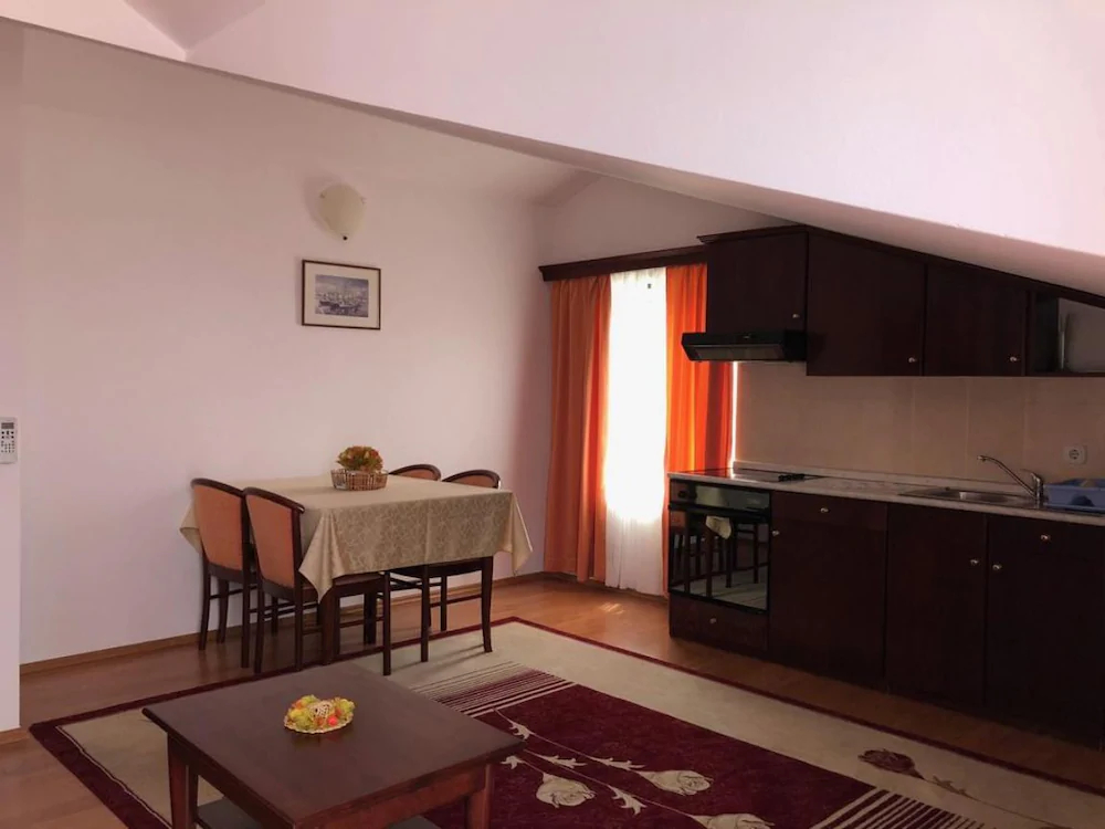 Apartments Adriana
