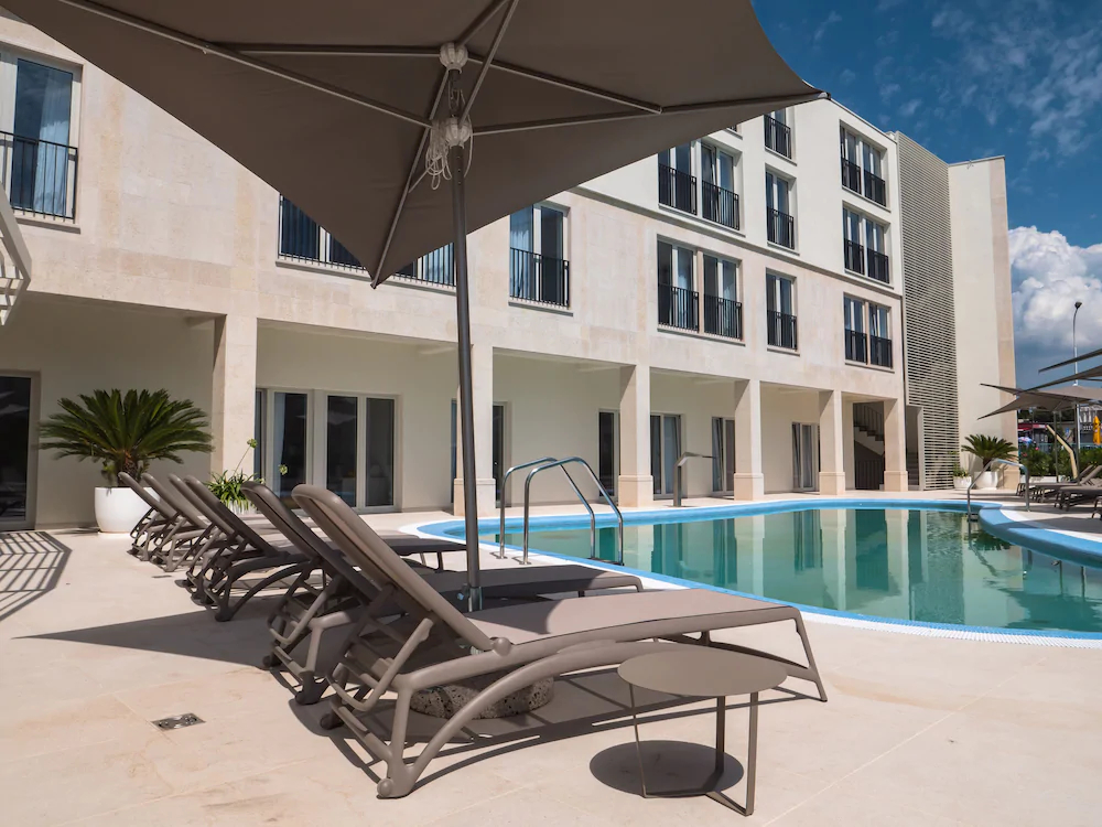 Garden Palace Resort