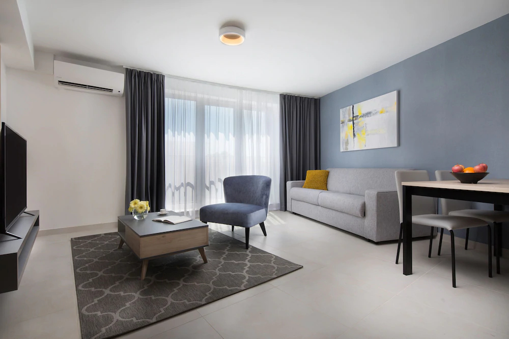 Garden Palace Resort