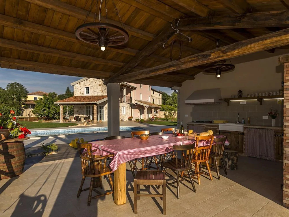 Luxury Villa Lemaliante