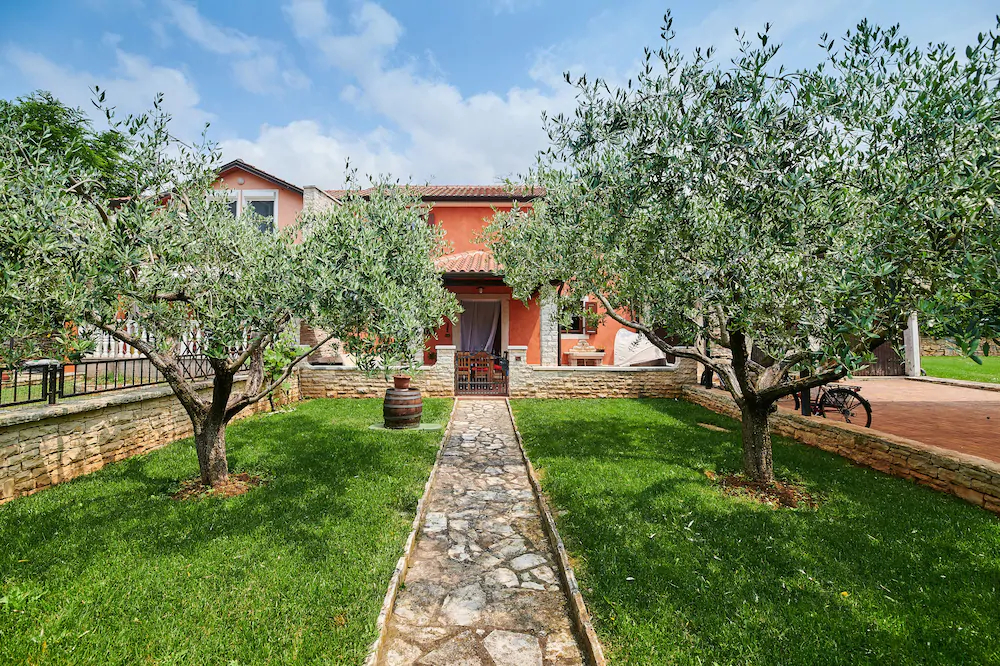Villa Mala