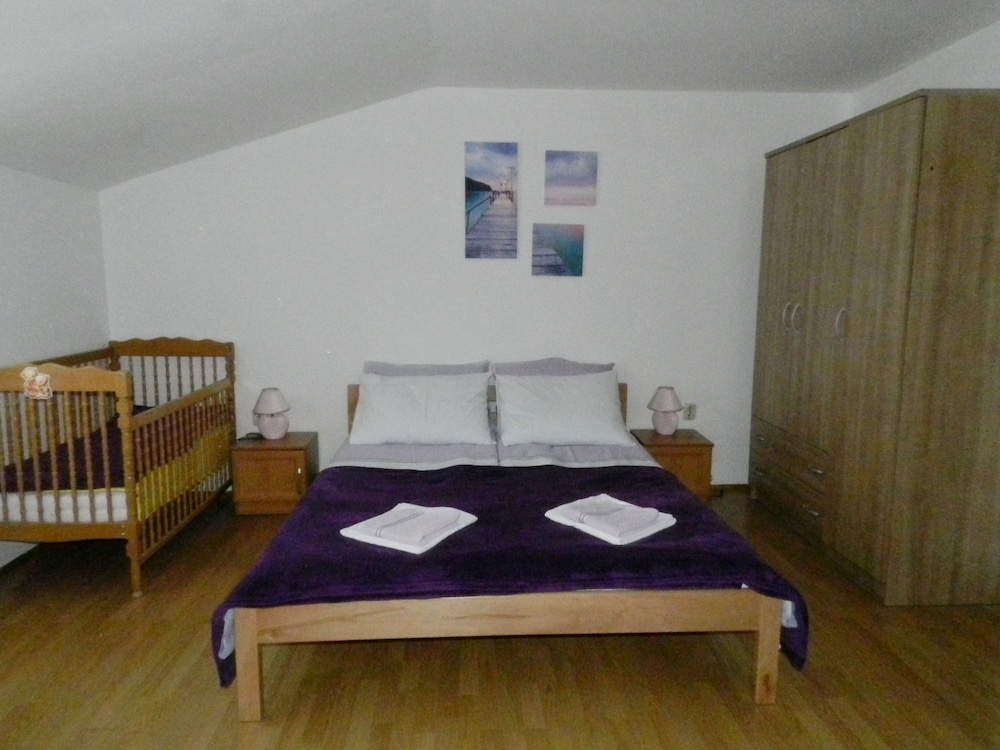 Apartments Ankica