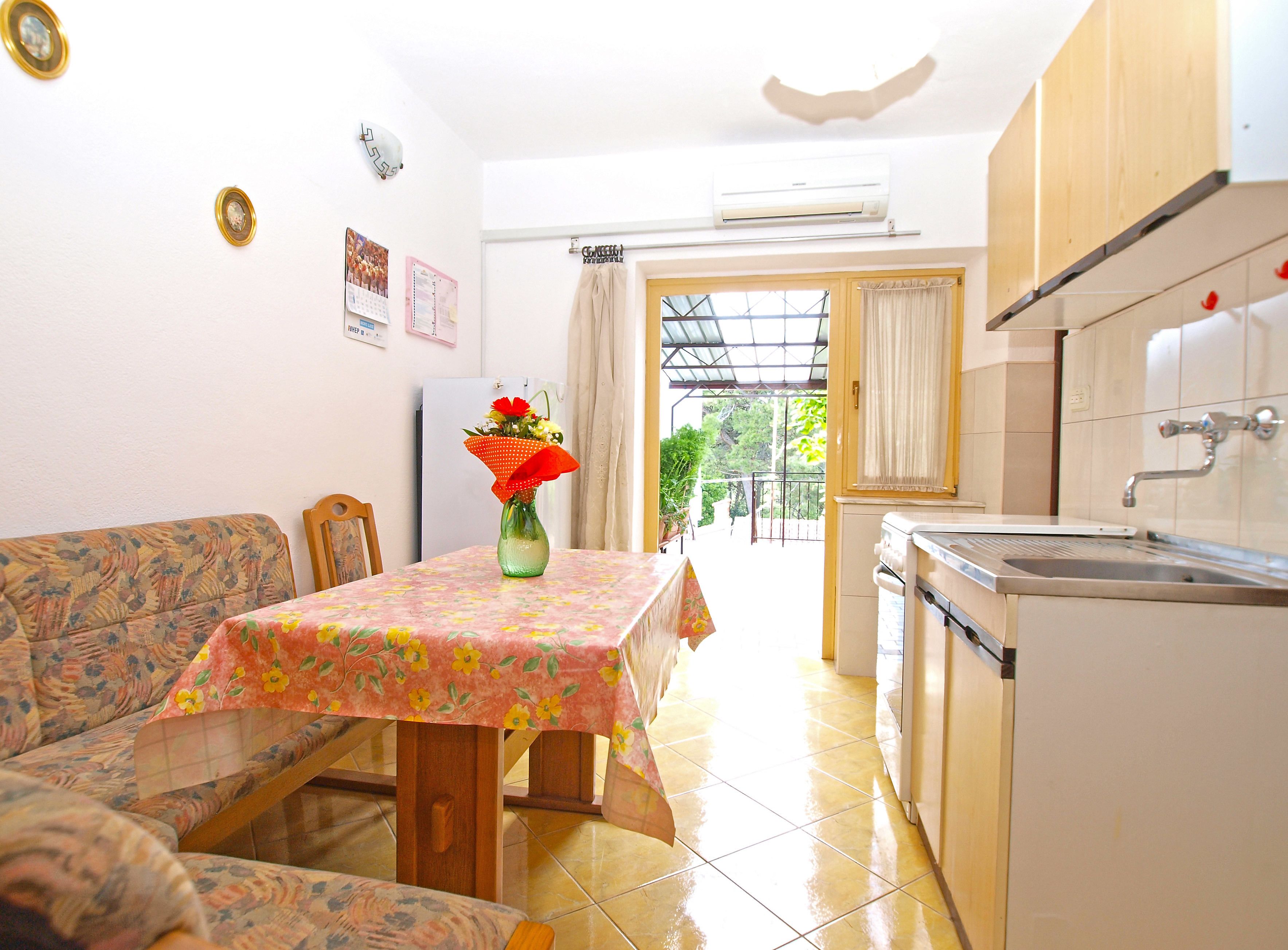 Apartments Branko 1348