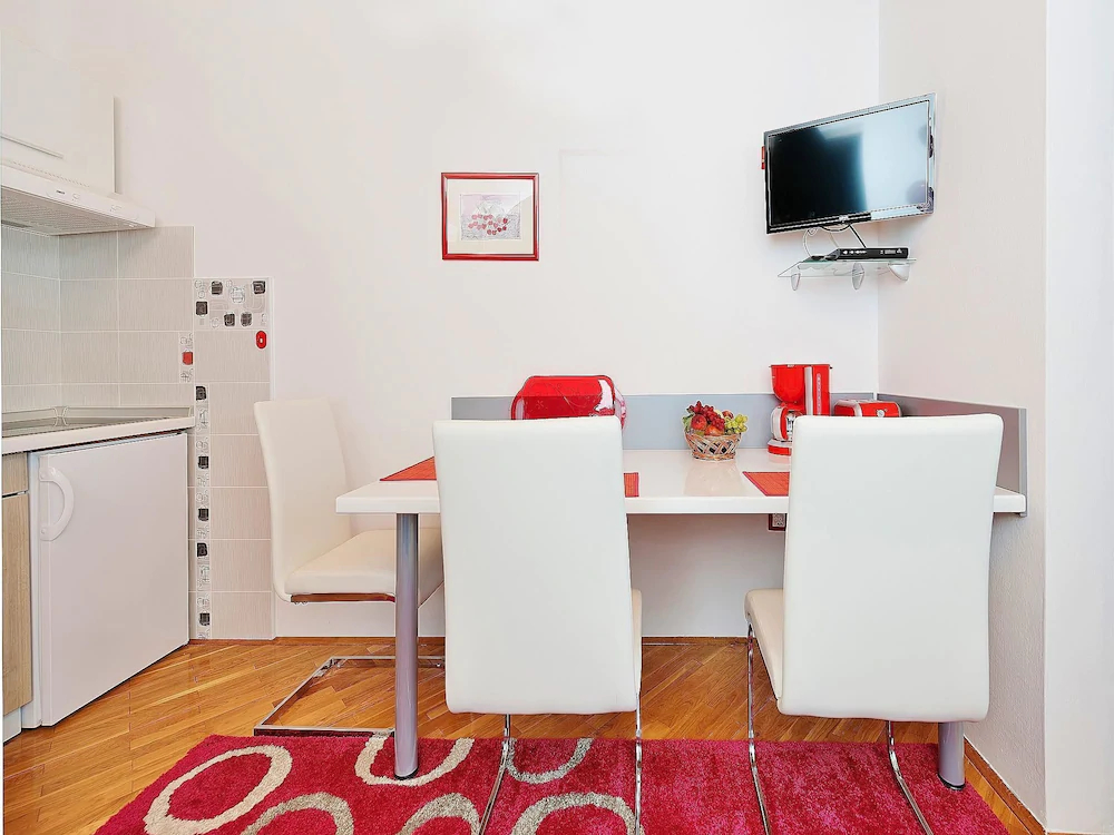 Apartments Brioni Colors