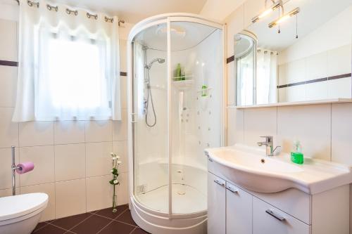 Apartments Kablar
