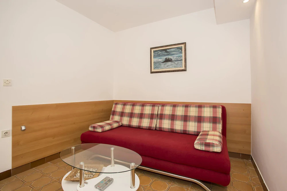 Apartments Kamelia