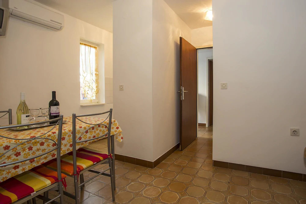 Apartments Kamelia