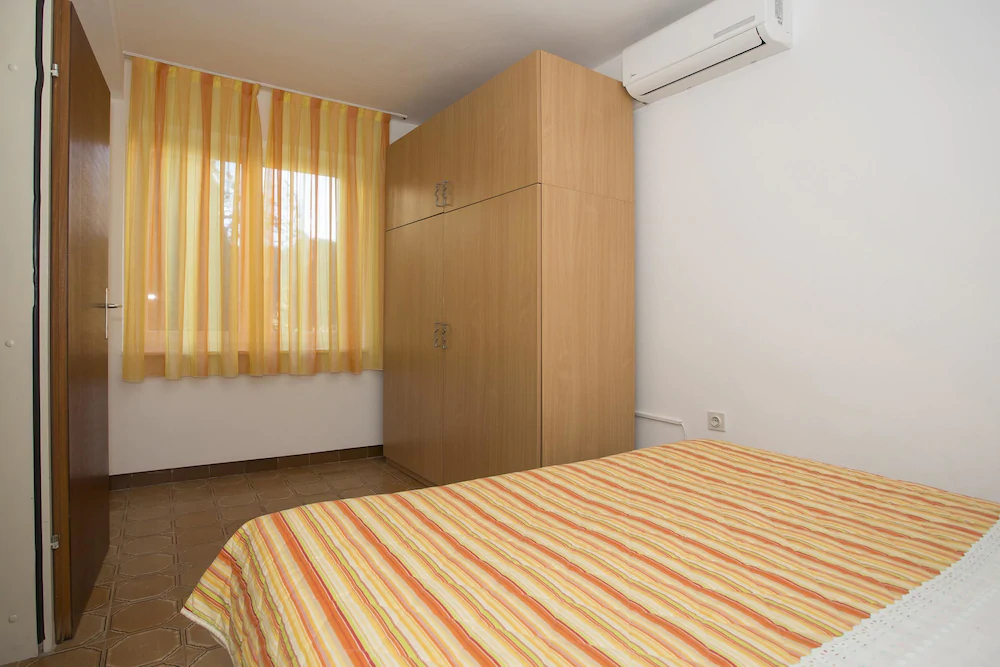 Apartments Kamelia