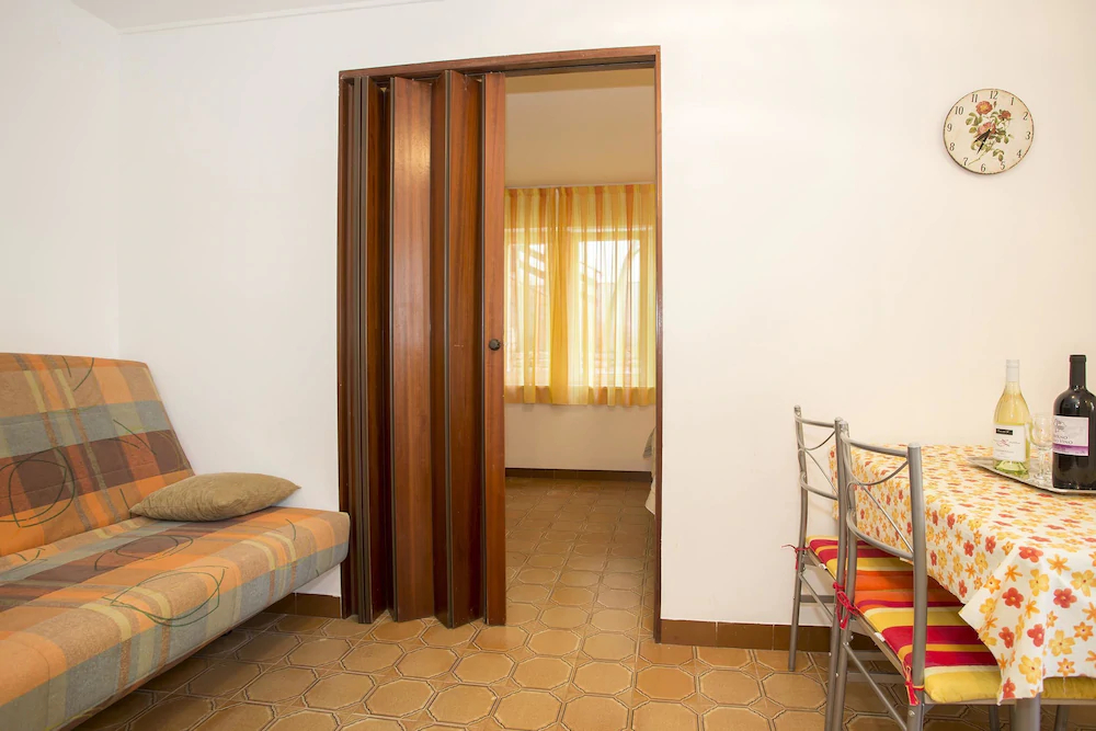 Apartments Kamelia