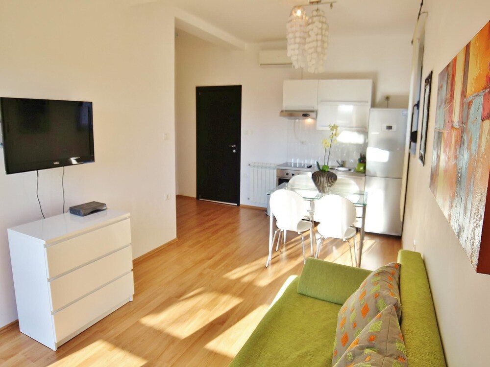 Apartments Karlo & Jakov