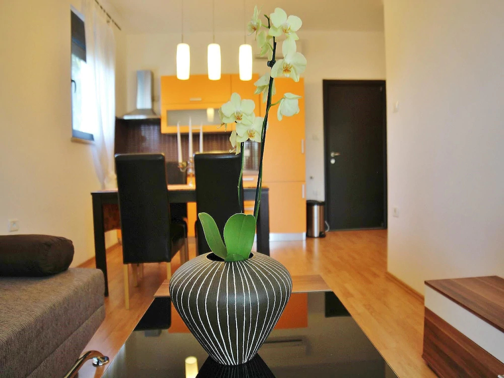 Apartments Karlo & Jakov