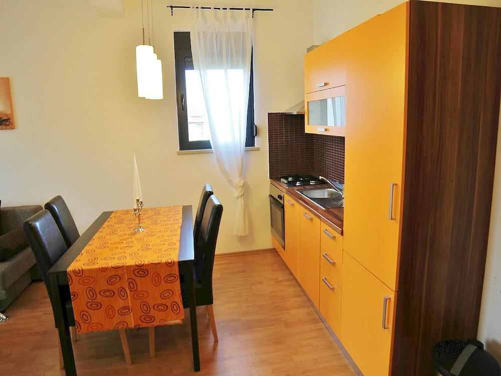 Apartments Karlo & Jakov