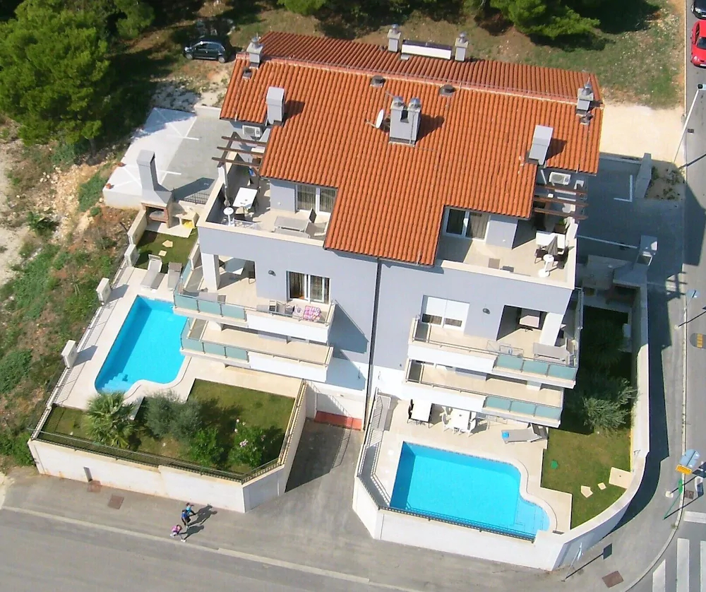 Apartments Lumare