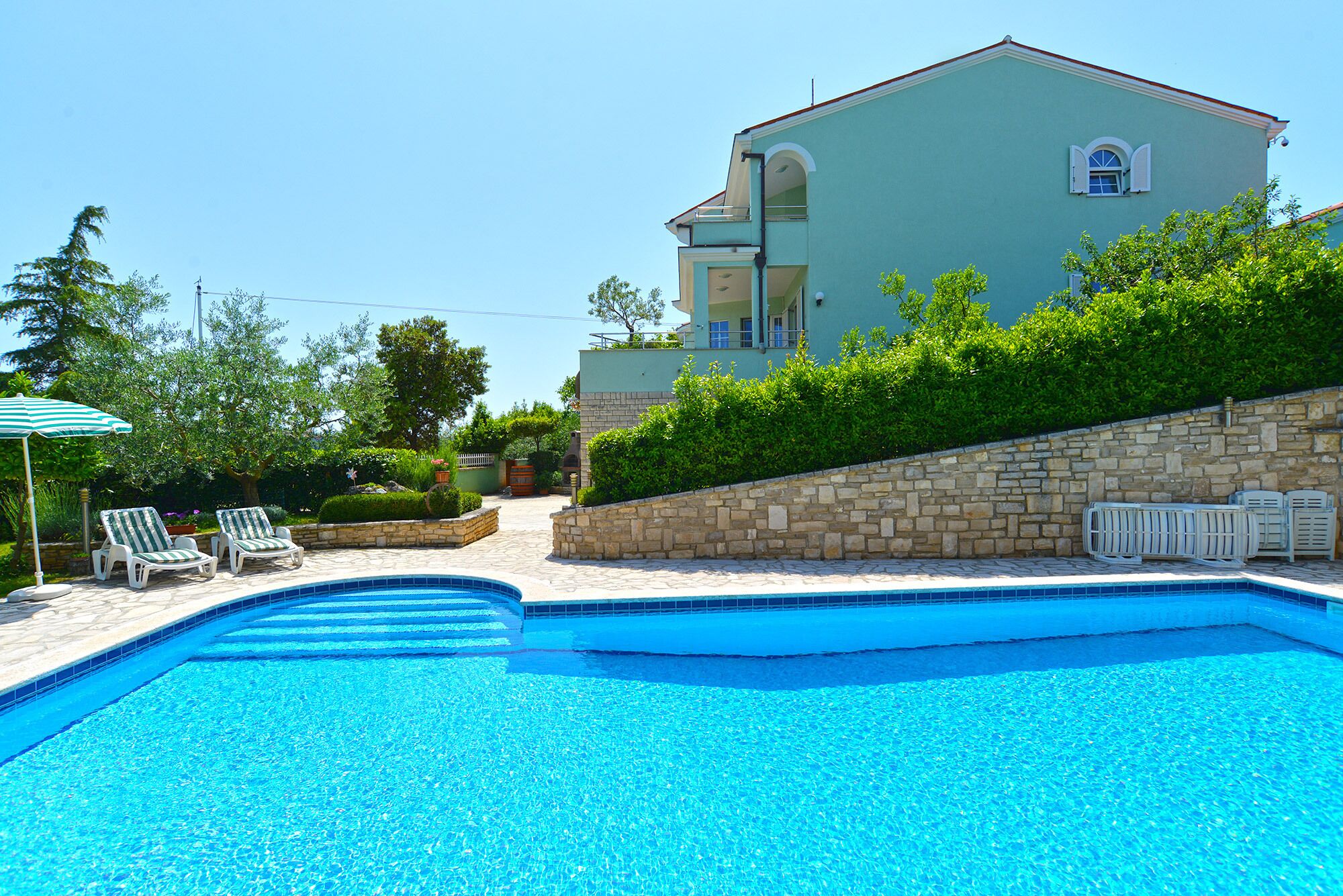 Apartments Nelli 624