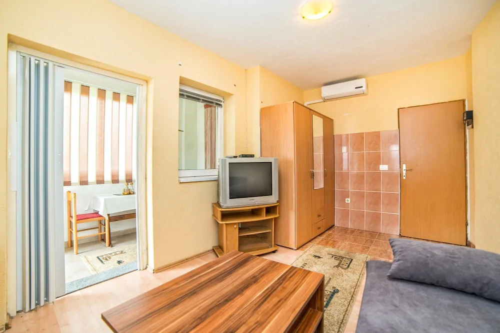 Apartments Smaila 54