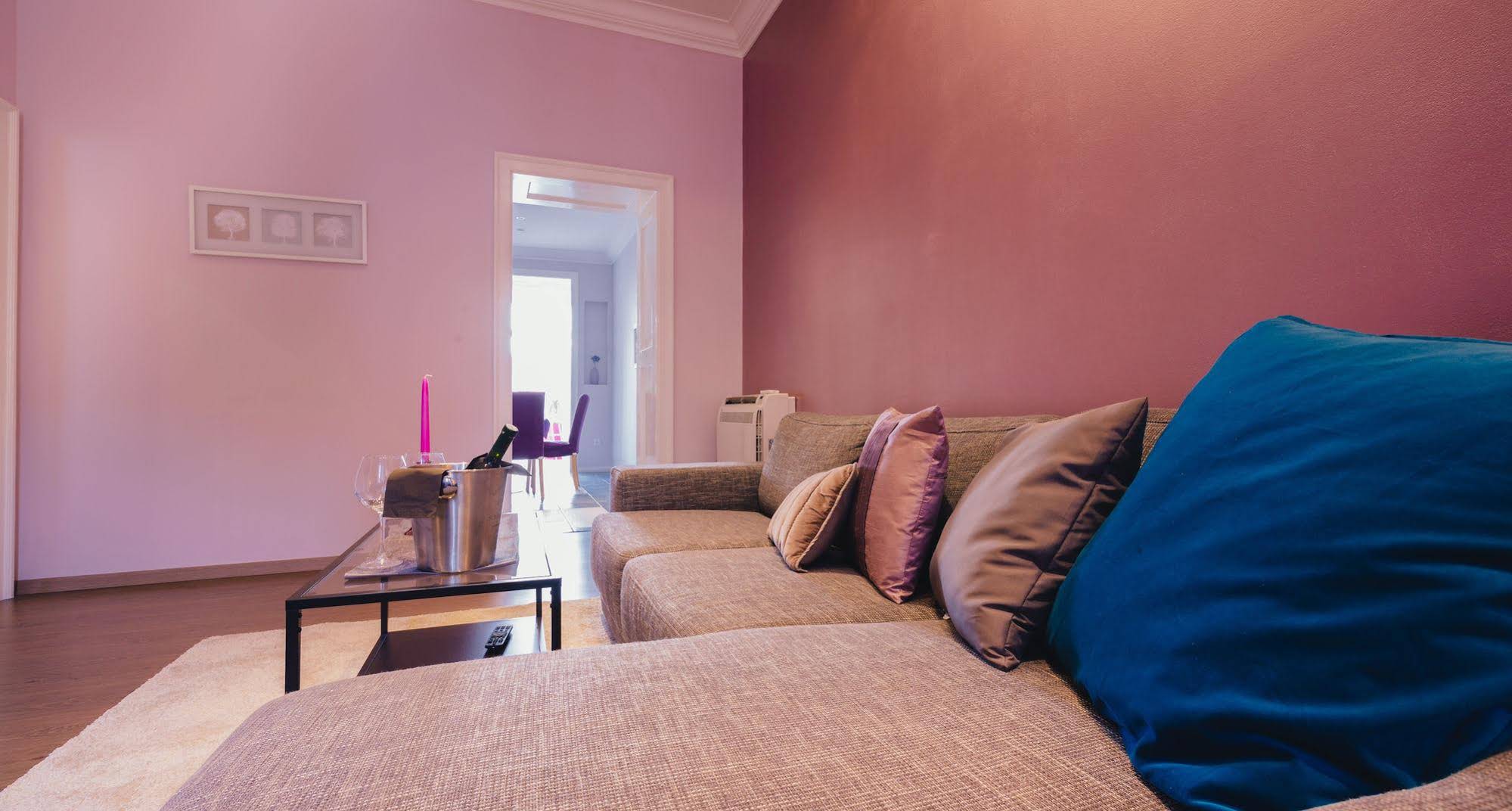 D&A Center Apartments