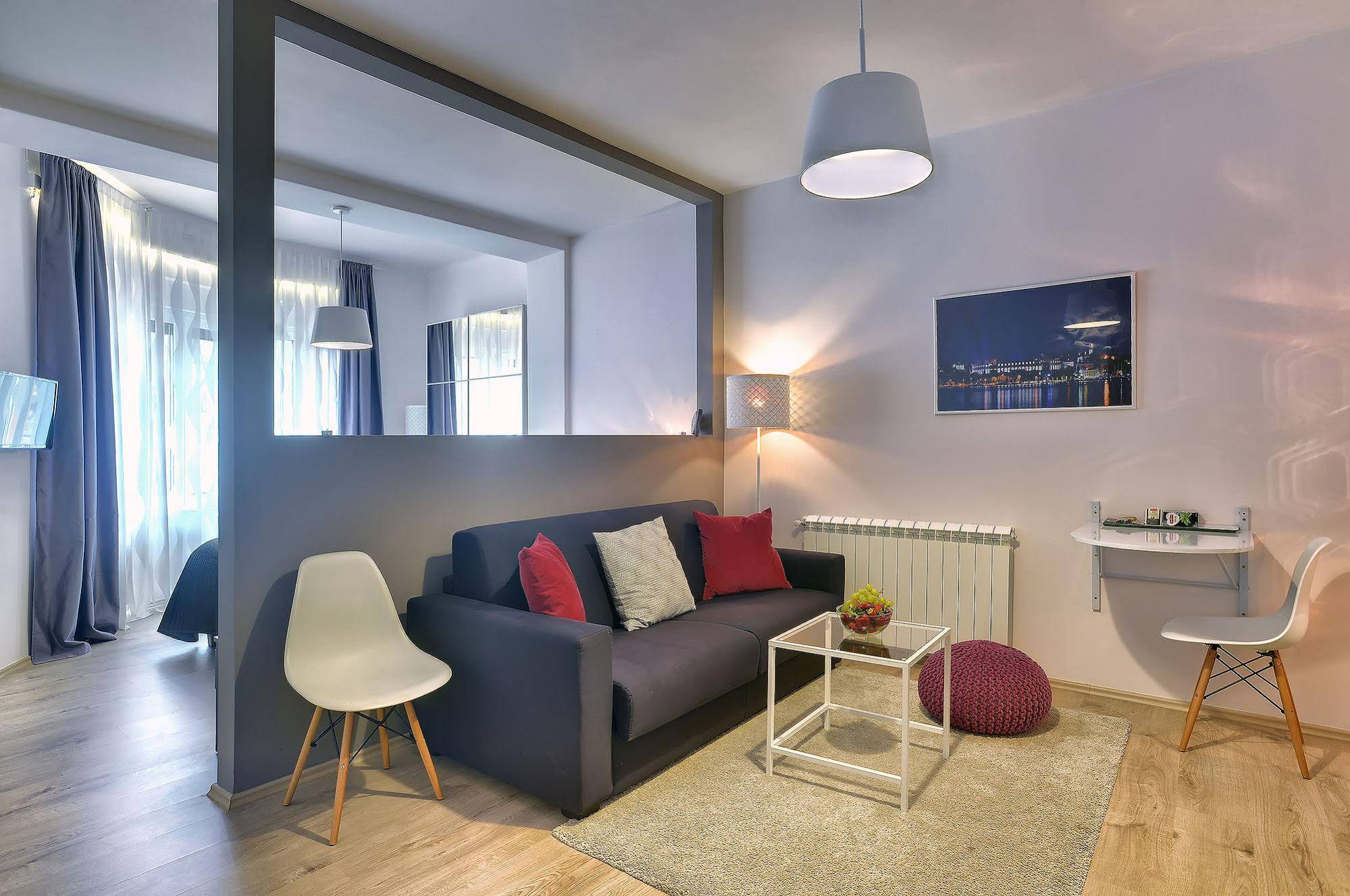 D&A Center Apartments