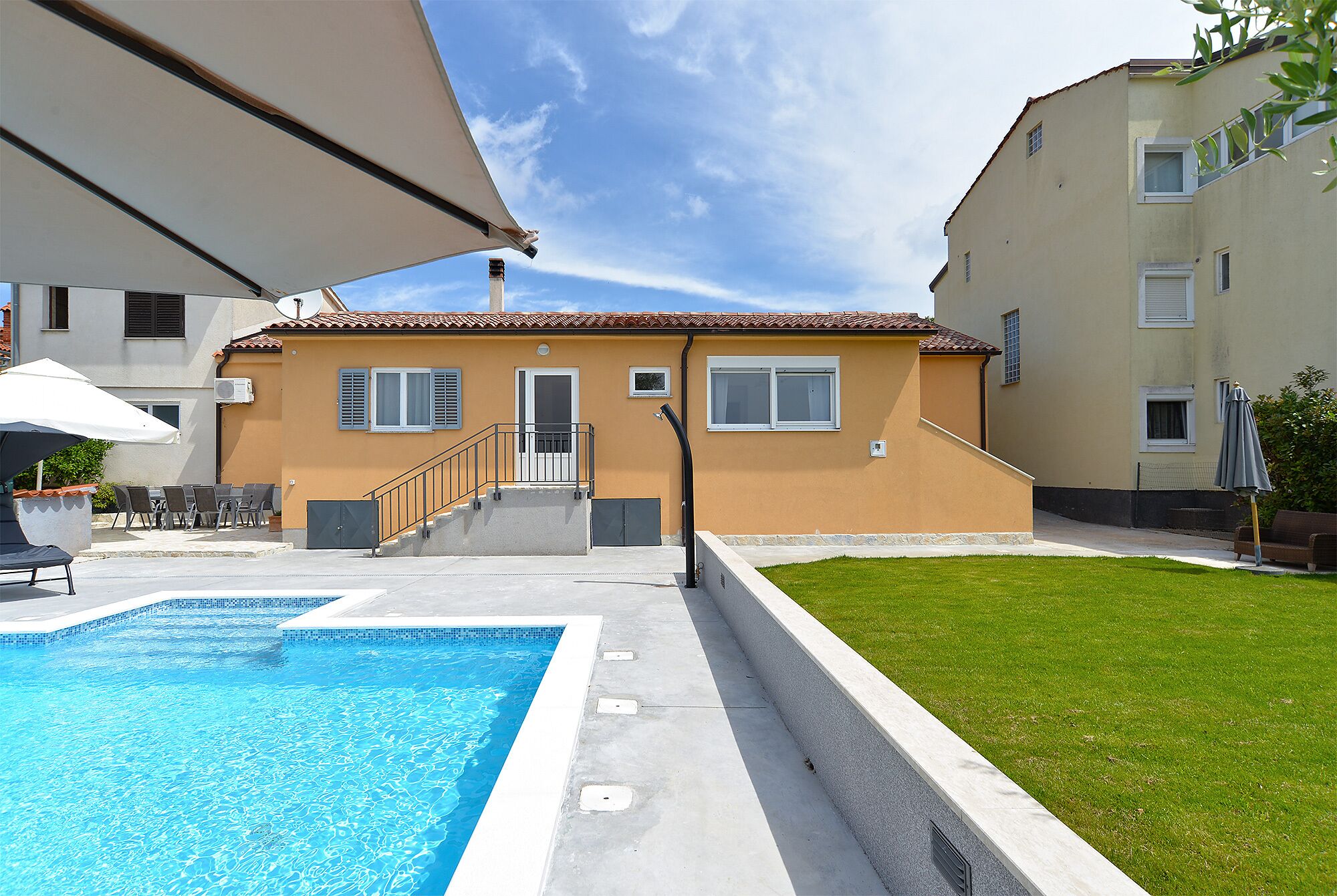 House 1231