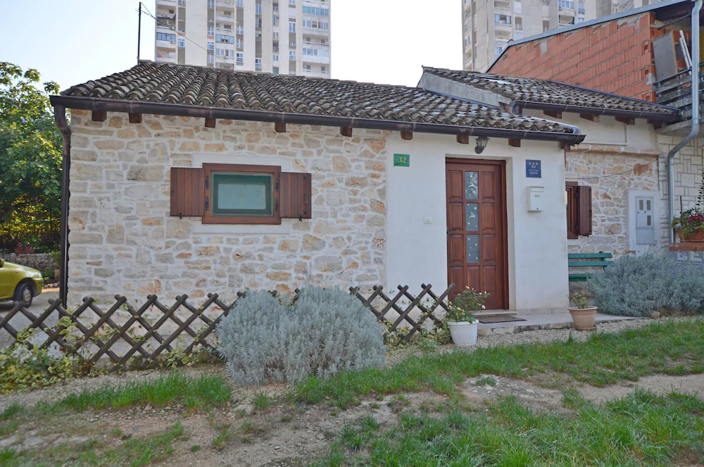 House Amalia