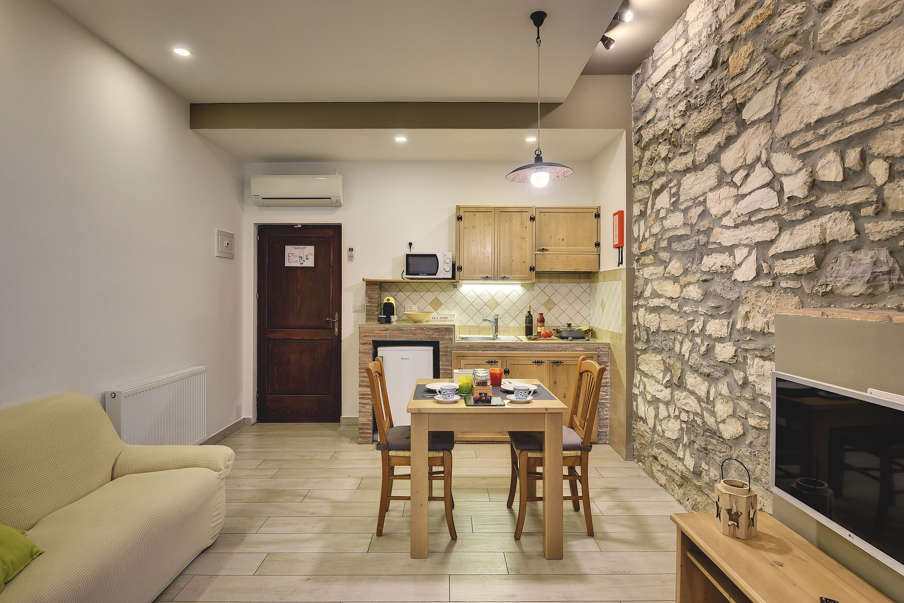 Mimoza Old Town Pula Apartments