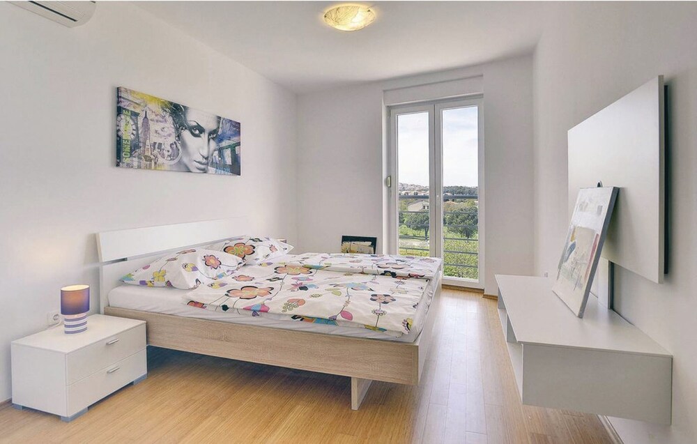 Vea Apartments