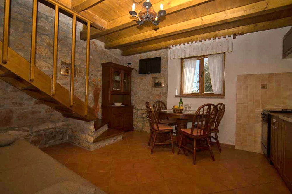 House Mariano