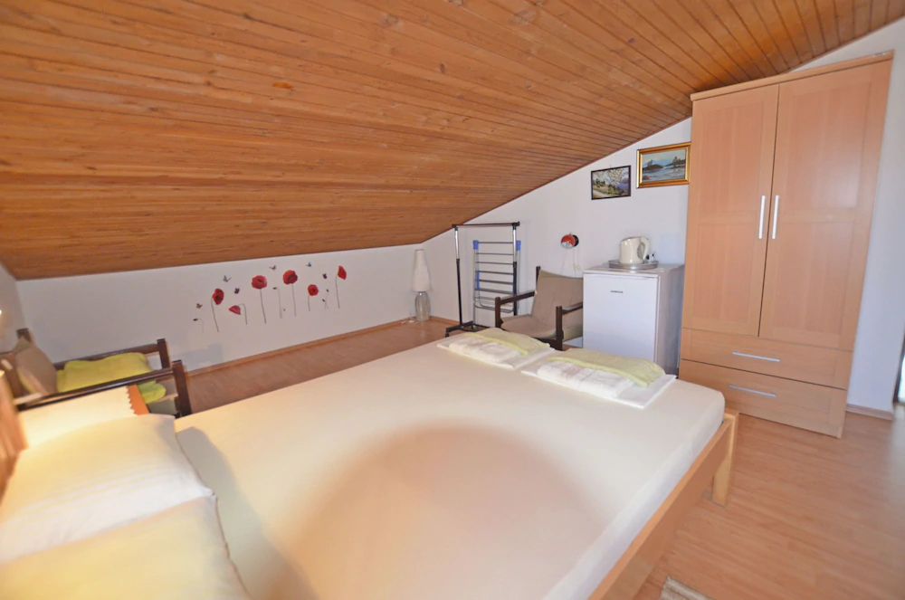 Apartments and Rooms Viktorija