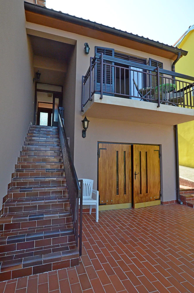 Apartments and Rooms Viktorija