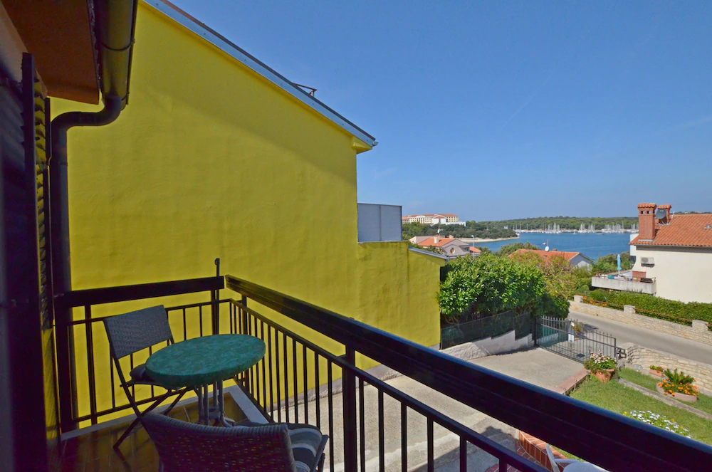 Apartments and Rooms Viktorija