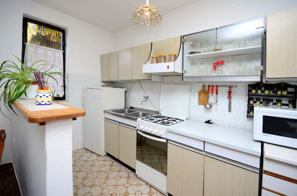 Apartments Ilija