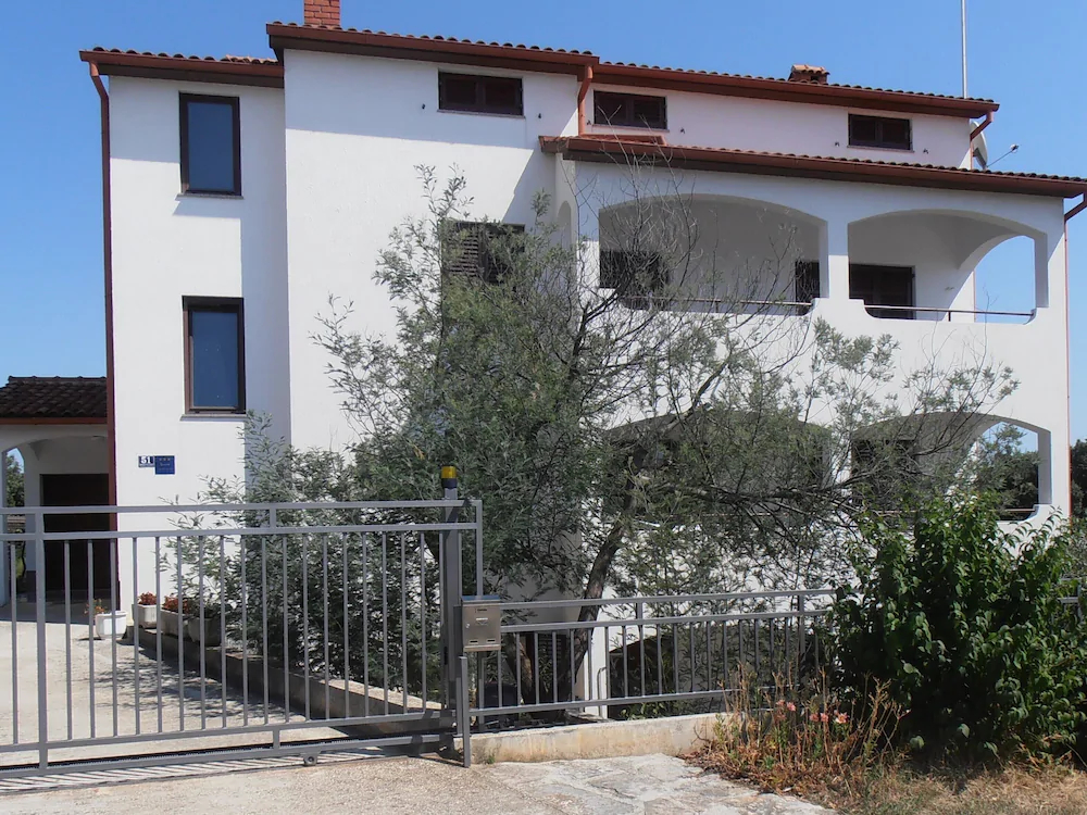 House Davorka