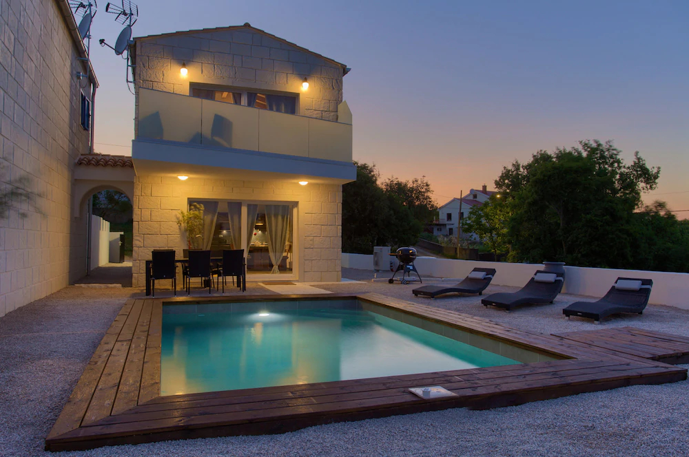 Pax House