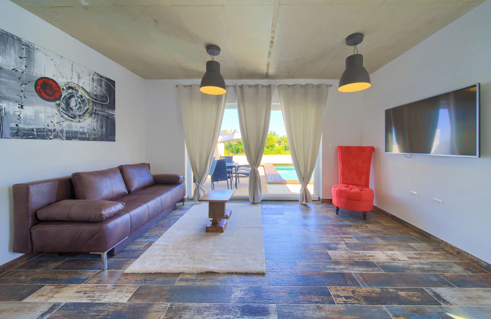 Pax House
