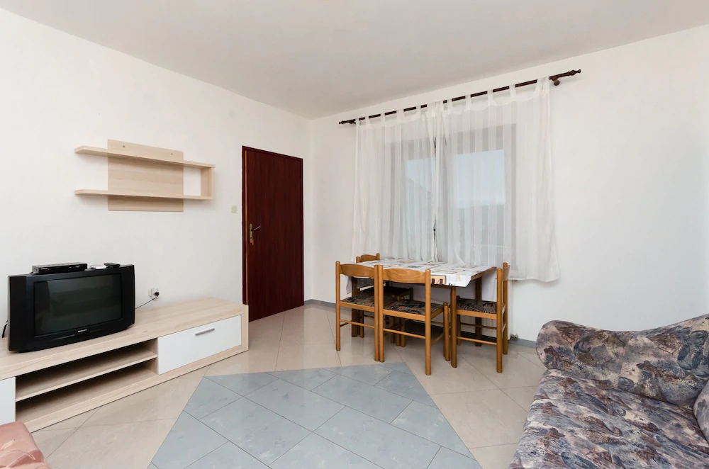 Apartments Dragan