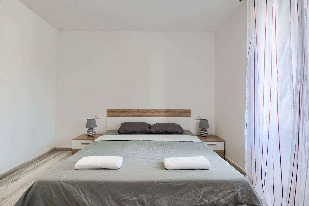 Andrea & Leon Apartments