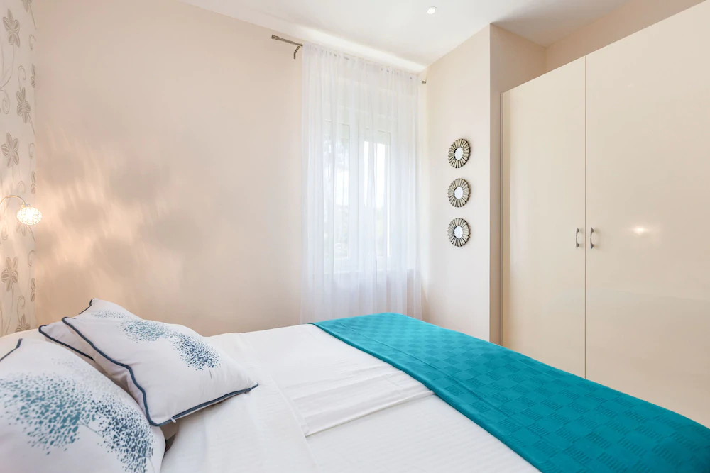 Apartments & Rooms Milcetic