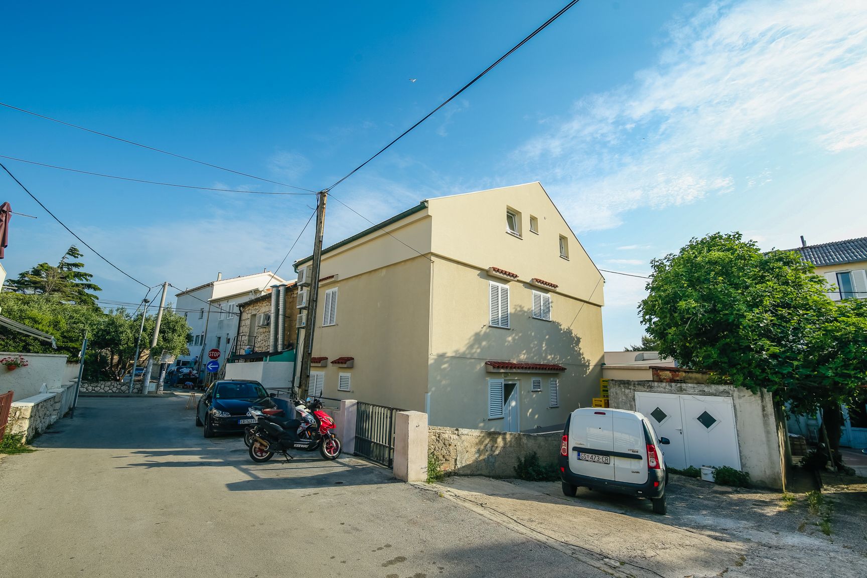 Skunca's House