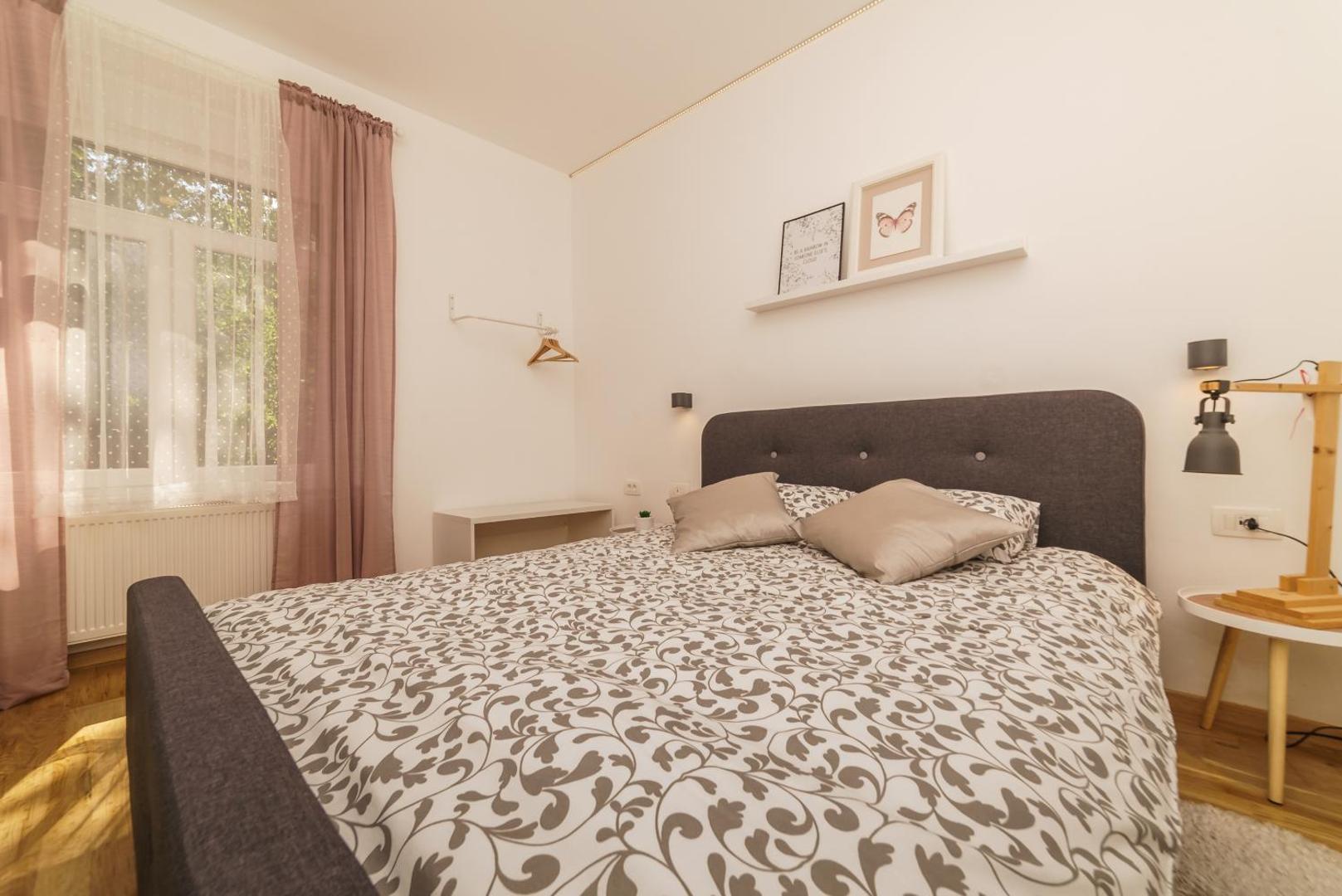 Rok In Apartments