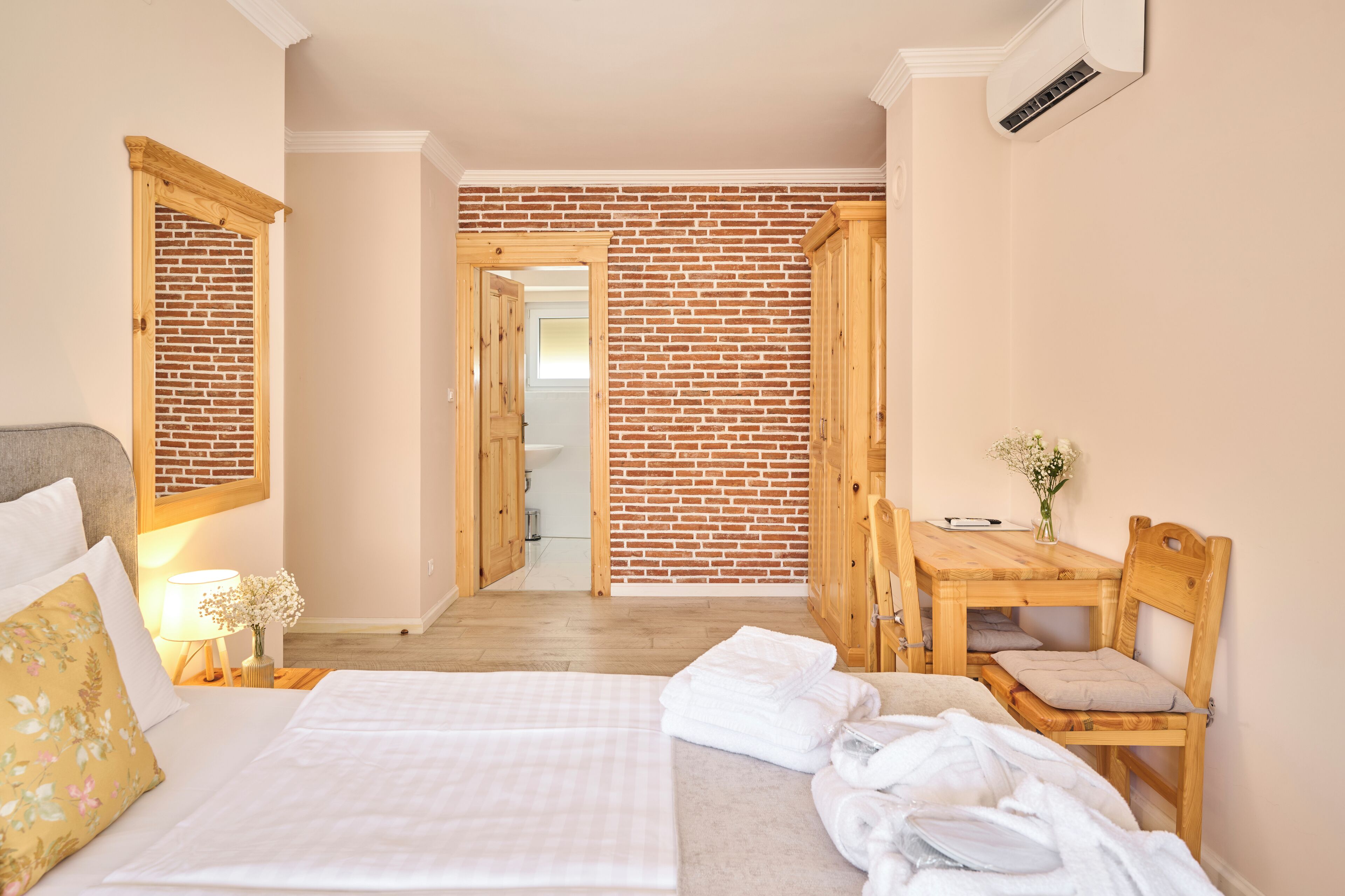 Hotel Kadoor
