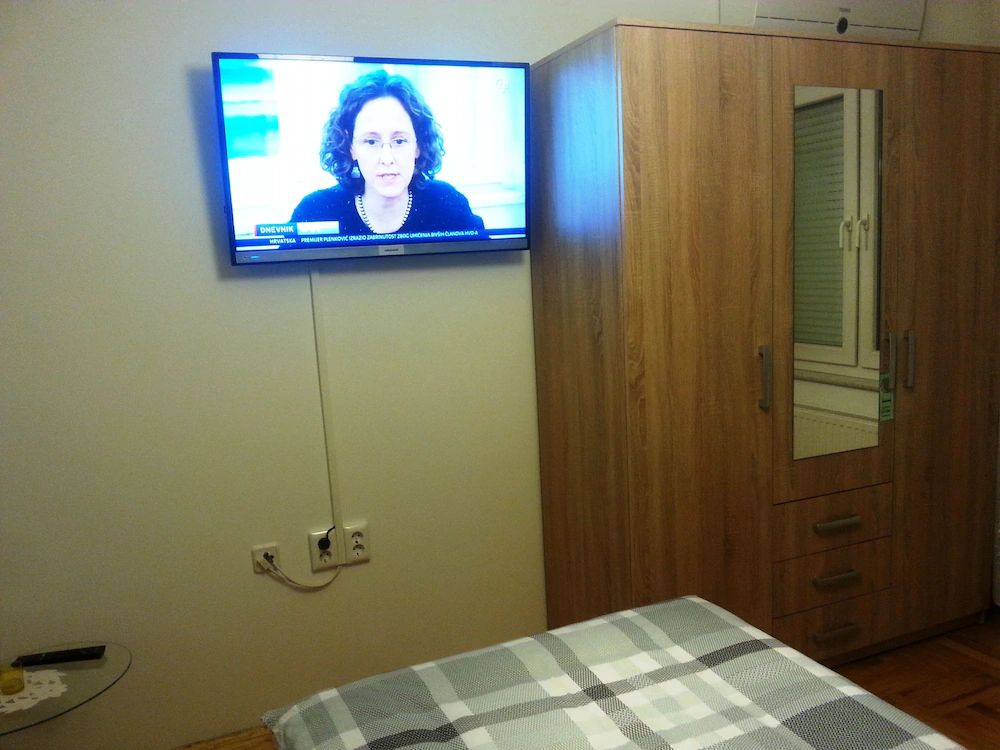 Studio Apartments Korosteljev