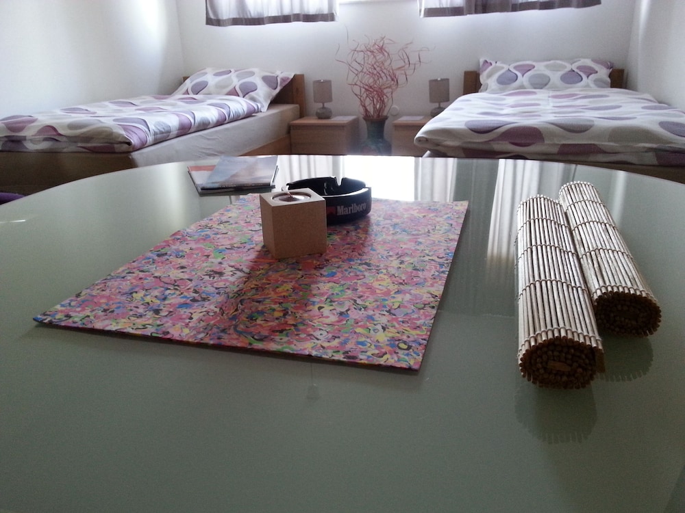 Studio Apartments Korosteljev