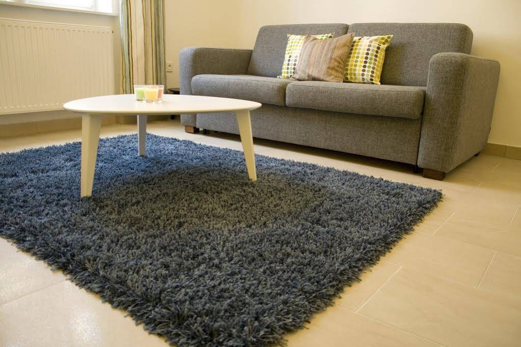 Apartments & Rooms Flowers